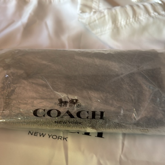 Coach Oxblood Leather Wallet NWT - Picture 11 of 11